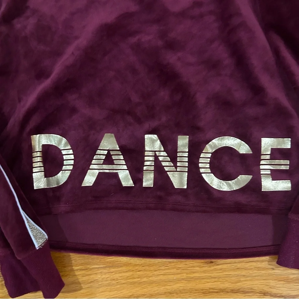 Justice Active size 18/20 Burgundy Dance Hoodie gold Accents velvet cute crop